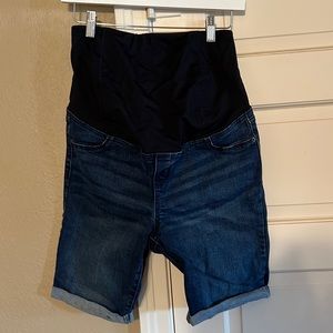 Bermuda maternity Jean shorts